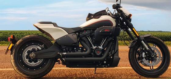 HARLEY-DAVIDSON SOFTAIL FXDR 114 
